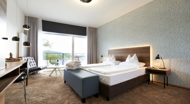 Двухместный номер Comfort с балконом Parkhotel Pörtschach - Das Hotelresort mit Insellage am Wörthersee