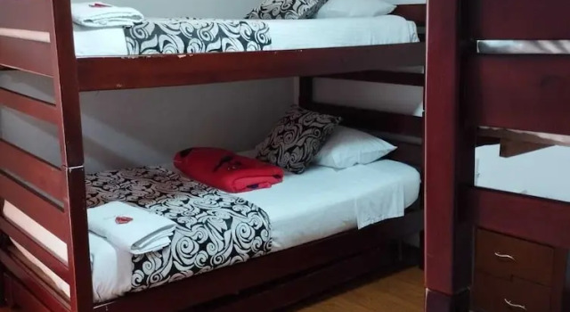 Четырёхместный номер Standard Hotel COMIC CITY