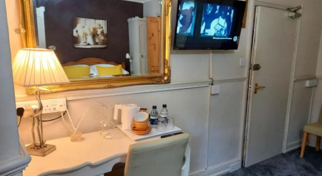 Двухместный номер Standard с видом на сад Virginia Cottage Guest House