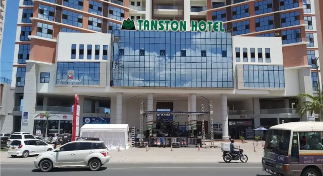 Tanston Hotel, Buchen Sie Hotel Hotels in Daressalam mit Parkplatz, Parkplätze