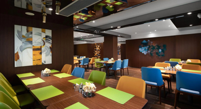 Hampton by Hilton Zhuhai Doumen, Boek Hotel Hotels in Guangdong met parkeren, Parkeren