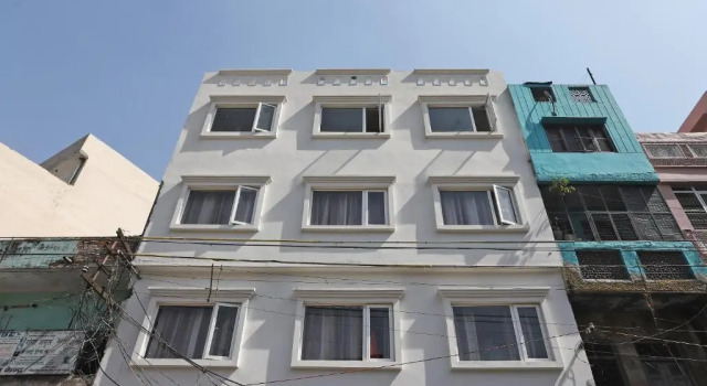 Hotel Laxmi Inn by OYO Rooms, Rezervovat Hotel Hotely v Gujarat s parkováním, Parkování