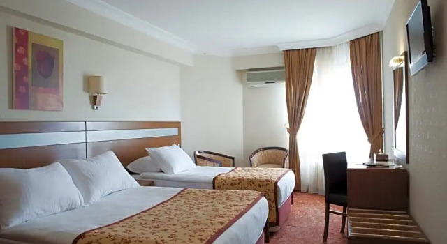 Трёхместный номер Standard Atalay Hotel