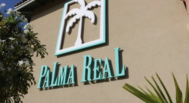 Palma Real Breeze, Varaa Hotelli Hotellit Palm Beach. pysäköinnillä, Pysäköinti
