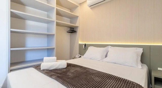 Apartments in a Building With a Pool, 180m From the Beach in Bombinhas - Sfrs