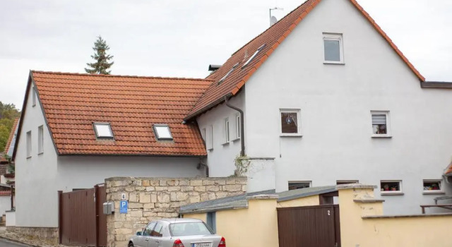 Ferienwohnung Bergblick Jena, Prenota Hotel Hotel a Garz con parcheggio, Parcheggio