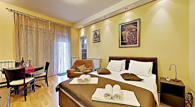 Двухместные апартаменты с балконом и с видом на город Basco Knez Mihailova Apartments
