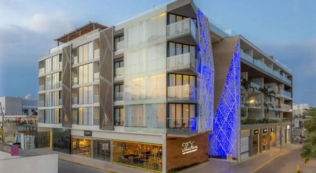 Epic Travelers Downtown Playa del Carmen, Prenota Hotel Hotel a Quintana Roo con parcheggio, Parcheggio