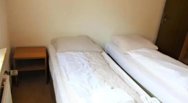 Hostel Henstedt-Ulzburg, Забронировать Хостел Хенштедт-Ульцбург Segeberg