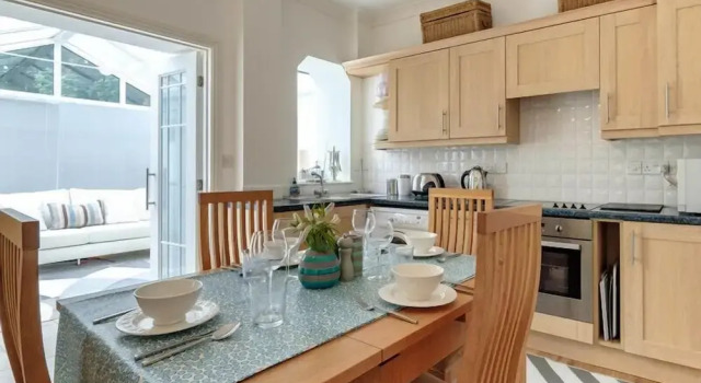 St Martins Apartment