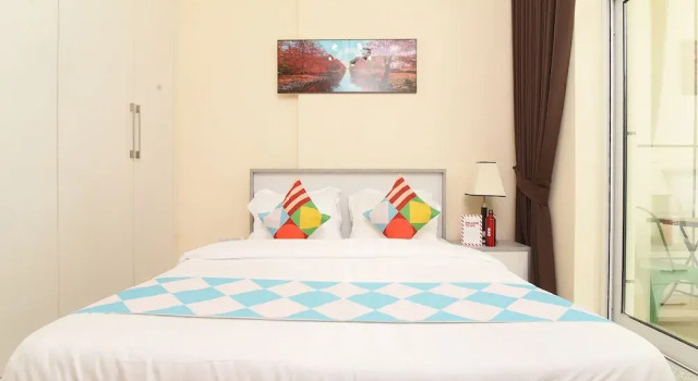 OYO 575 Home Capitol tower 11
