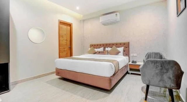 Номер Deluxe Pax Hotel AK Continental