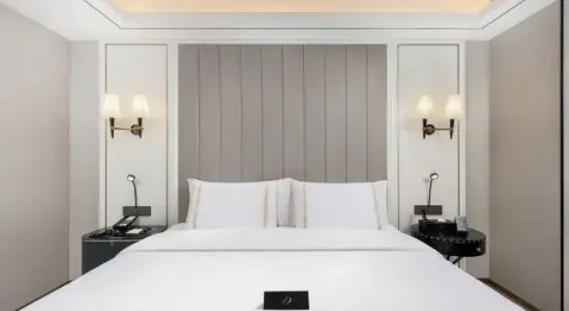 Люкс XANA Deluxe Changsha Binjiang Financial Center Hotel