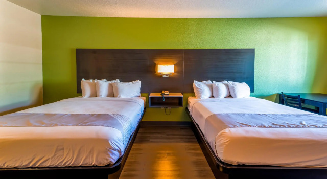 Четырёхместный номер Standard OYO Hotel Yoakum West