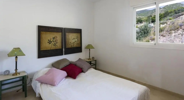 Two rooms Calm and sunny, Забронировать Отель СПА-отели Бенальмадена, рядом с Площадь Испании, SPA-услуги