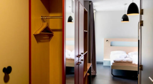 MEININGER Hotel Bordeaux Gare Saint-Jean, Забронировать Отель Отели Бордо с парковкой, рядом с Cafe Theatre des Beaux-Arts, Парковка