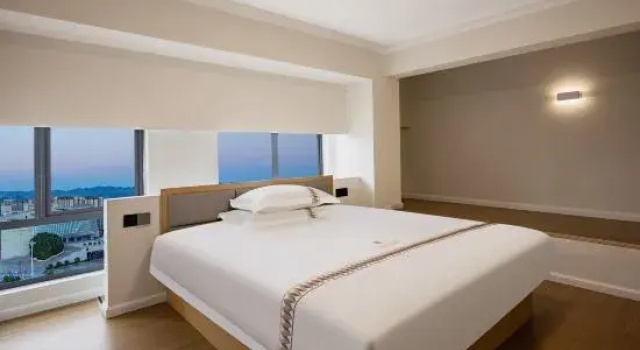 Люкс с 3 комнатами 30 Degree North Latitude Homestay