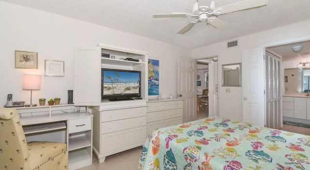 SV173 Sea Woods by RedAwning, Забронировать Апартаменты/квартира Нью-Смирна-Бич Daytona Beach Area, рядом с Парк 27 Авеню