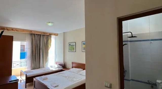 Трёхместный номер Comfort c 1 комнатой с видом на город Hotel Veli