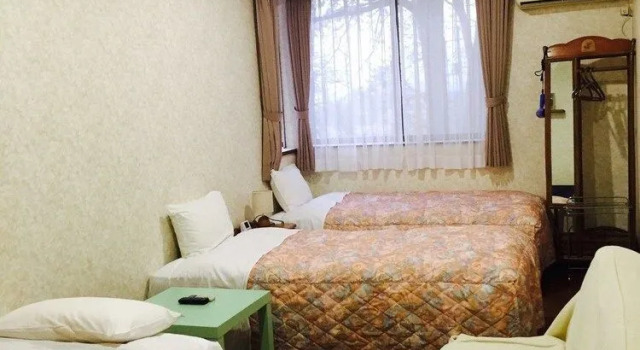 Nodoka, Book Hotel Inawashiro 