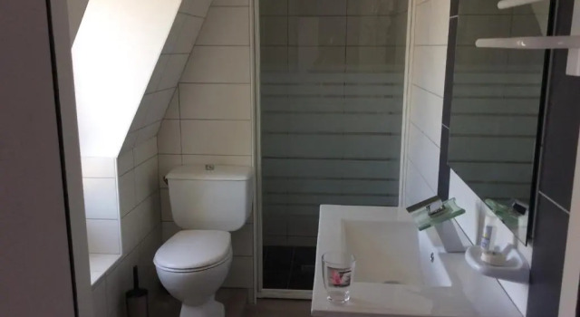 Трёхместный номер Standard Hôtel La Couronne