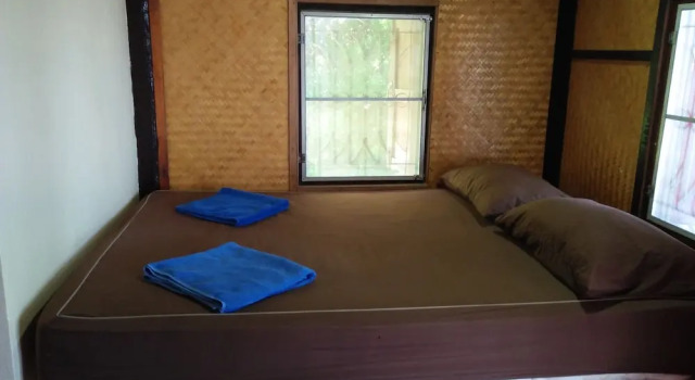 Двухместное бунгало с балконом Golden Beach Resort Koh Phangan