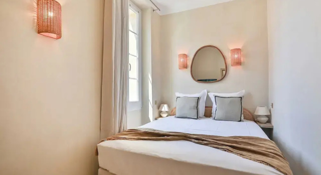 Magnificent apt - 2br/6p - Heart of Saint-tropez
