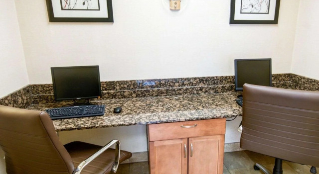 Comfort Inn Greencastle, Book Hotel Hoteller i Maryland med parkering, Parkering