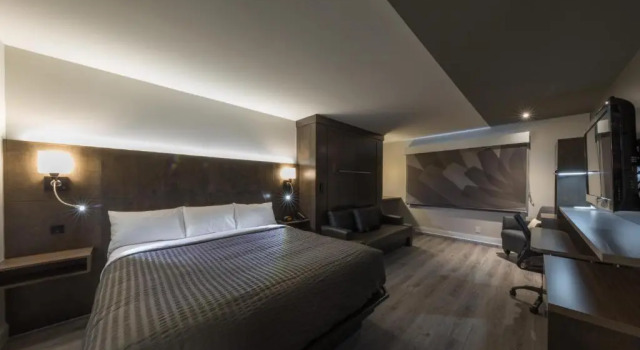Трёхместный номер Superior Hôtel & Suites Normandin Lévis