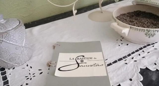 Номер Standard La Bastide De Sauvetas