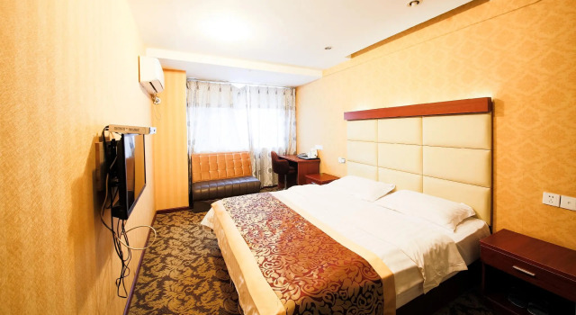 OYO Jinyi Kangzhuang Business Hotel, Buchen Sie Hotel Yubei Chongqing