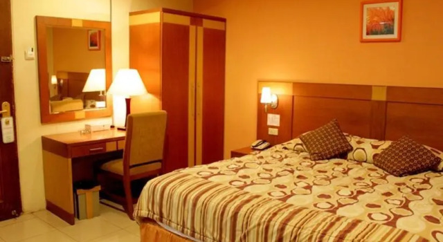 Двухместный семейный люкс Jelita Hotel