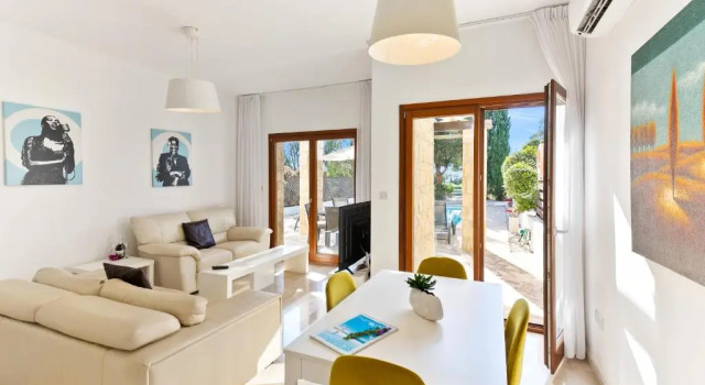 2 bedroom Villa Proteus with private pool, Aphrodite Hills Resort, Book Ferieresort Hoteller i Kouklia med pool, nær Ranti Forest Beach, Swimmingpool
