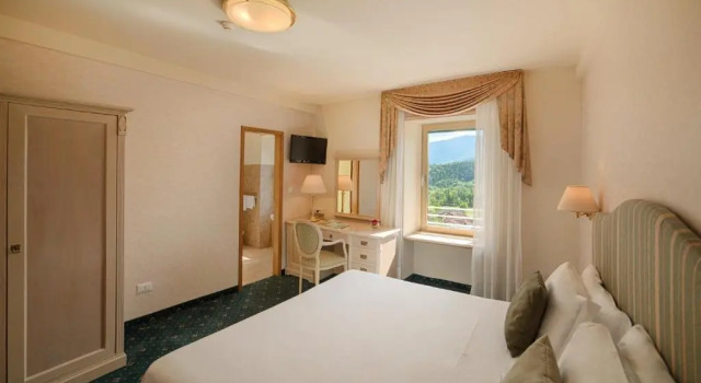 Двухместный номер Economy с видом на озеро Bellavista Relax Hotel