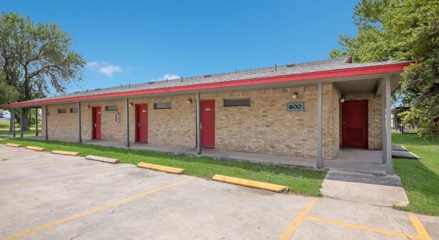 Americas Best Value Inn Lockhart, 예약 호텔 록하트 Texas Hill Country