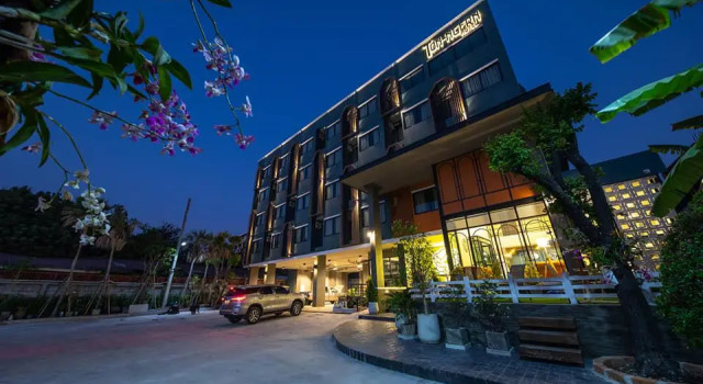 Tonngern hotel, Varaa Hotelli Hotellit North-Eastern Thailand pysäköinnillä, Pysäköinti