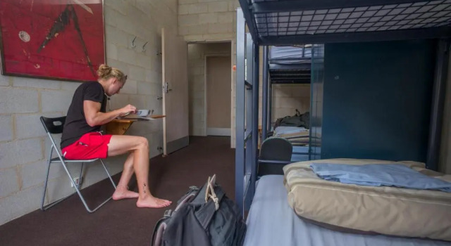 Кровать в общем номере (мужской номер) YHA Apollo Bay Eco