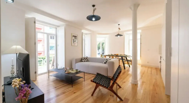 Апартаменты Comfort Sunny Lisbon Apartments by Soulplaces