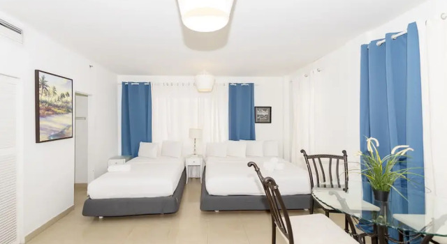 Ocean Drive Apartments, Rezerwuj Apartament Hotele w Miami Beach z parkingiem, Parking