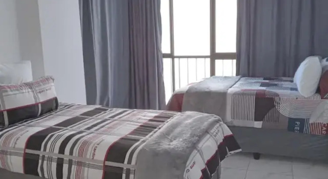 Oceanfront Bliss in Amanzimtoti, Забронировать Отель Отели Аманцимтоти 3 звезды, 3*