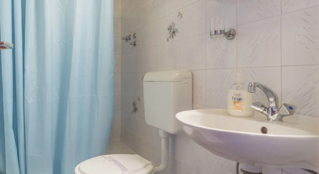 Трёхместный номер Standard с балконом Bed & Breakfast Maki
