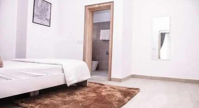 Celebrity Hotels, Book Hotel Hotels in Yenagoa with Breakfast, Breakfasts