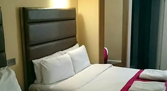 Трёхместный люкс Lord Jim Hotel