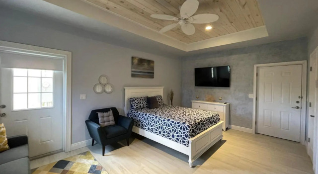 Nicole's Nest: Brand New Exquisite Studio Hideaway, Varaa Hotelli Freeport Grand Bahama
