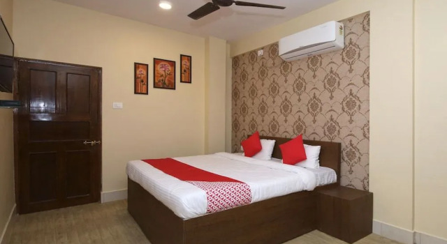 Oyo 37676 Hotel Neelkanth, Забронировать Отель Отели штата Махараштры 3 звезды, 3*