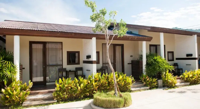 Бунгало Deluxe Baan Talay Resort