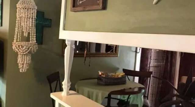 Коттедж Come Friday Cottages