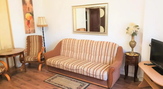 Mieszkanie przy Chrzanowskiego, Boek Hotel Śródmieście 