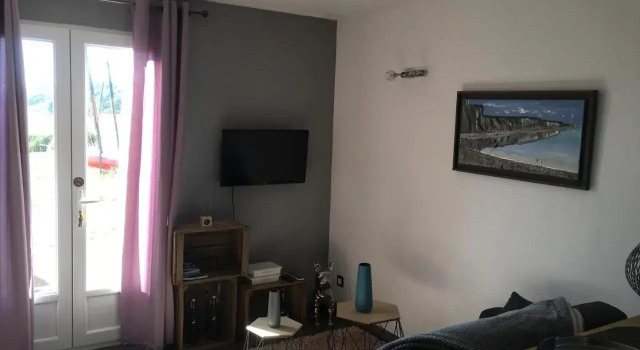 Les Mouettes, a Moins de 50 Metres de la Plage, Book Apartment Veulettes-sur-Mer 