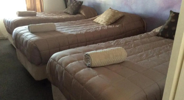 Трёхместный номер Standard Kingaroy Country Motel